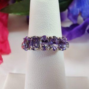 Genuine AA Tanzanite 5 Stone Ring W/Diamon…